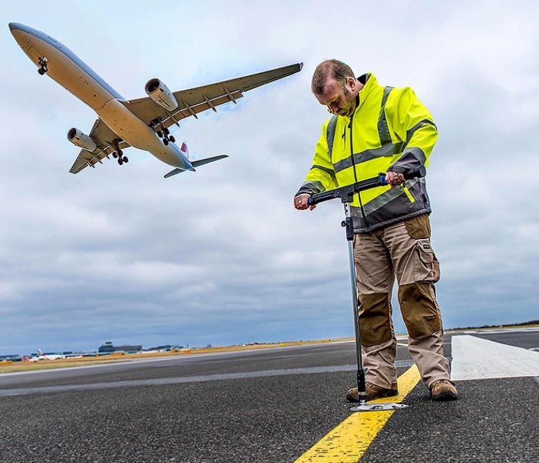 Fotometrija aerodromskih pista